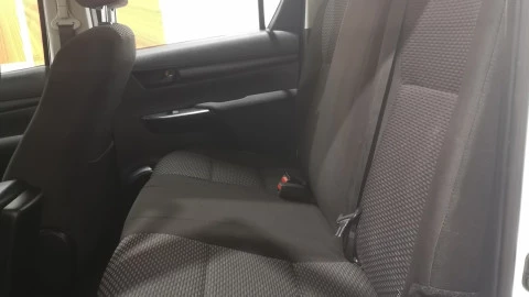 Toyota Hilux  2.4 D4D Cabina Doble GX