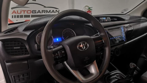 Toyota Hilux  2.4 D4D Cabina Doble GX