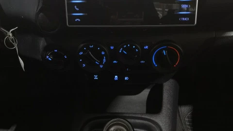 Toyota Hilux  2.4 D4D Cabina Doble GX