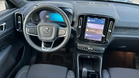 Volvo XC40 Recharge Single Core Auto