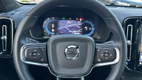 Volvo XC40 Recharge Single Core Auto
