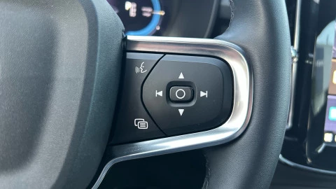Volvo XC40 Recharge Single Core Auto