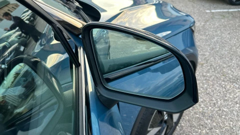 Volvo XC40 Recharge Single Core Auto