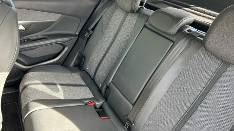 Peugeot 3008 1.2 PURETECH 96KW (130CV) ALLURE S&S