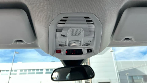 Peugeot 3008 1.2 PURETECH 96KW (130CV) ALLURE S&S