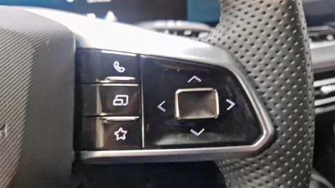 MG HS 1.5T MANUAL LUXURY