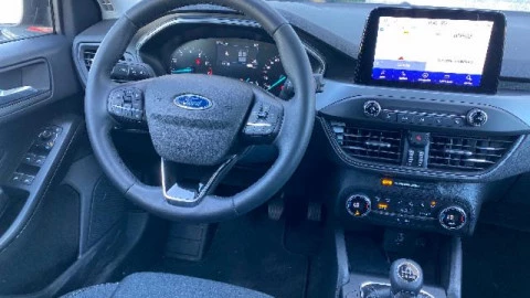 Ford Focus 1.0 Ecoboost MHEV 114kW Active