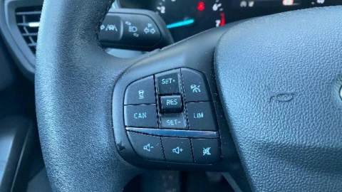 Ford Focus 1.0 Ecoboost MHEV 114kW Active