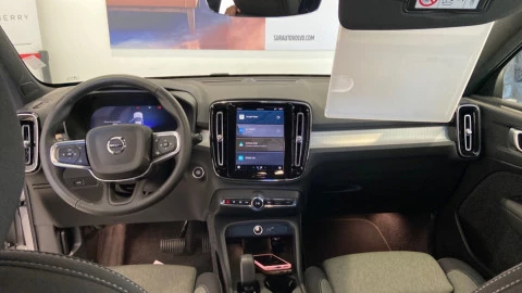 Volvo XC40 2.0 B3 G Core Auto