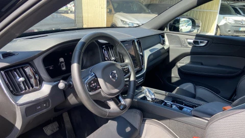 Volvo XC60 2.0 T6 AWD Recharge Ultra Black Ed AT