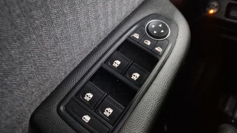 Renault Clio techno Eco-G 100cv (74kW)