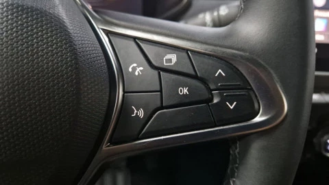 Renault Clio techno Eco-G 100cv (74kW)