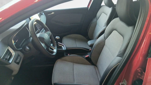 Renault Clio techno Eco-G 100cv (74kW)