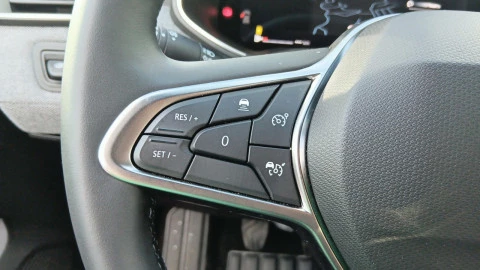 Renault Clio techno Eco-G 100cv (74kW)