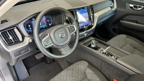 Volvo XC60 2.0 B4 G Core Pro Auto
