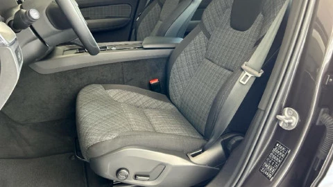 Volvo XC60 2.0 B4 G Core Pro Auto