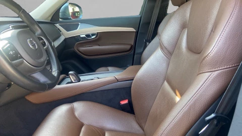 Volvo XC90 2.0 B5 D AWD Business Plus Auto