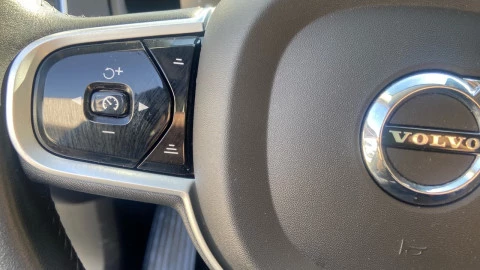 Volvo XC90 2.0 B5 D AWD Business Plus Auto