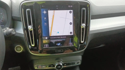 Volvo XC40 1.5 T2 Momentum Core Auto