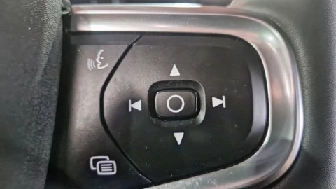 Volvo XC40 1.5 T2 Momentum Core Auto