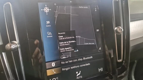 Volvo XC40 1.5 T2 Momentum Core Auto