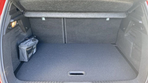 Renault Captur techno Eco-G 100cv (74 kW)