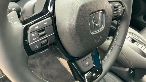 Honda ZR-V 2.0 i-MMD 4x2 Advance CVT