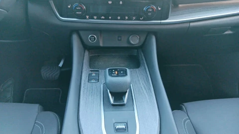 Nissan Qashqai DIG-T 116kW mHEV CVT Tekna