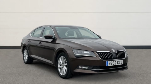 Skoda Superb 2.0 TDI 110KW (150cv) DSG Ambition