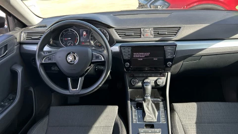 Skoda Superb 2.0 TDI 110KW (150cv) DSG Ambition
