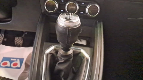 Renault Clio Zen TCe 67 kW (91CV)