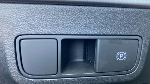 Hyundai Kona 1.6 GDI HEV Maxx DCT