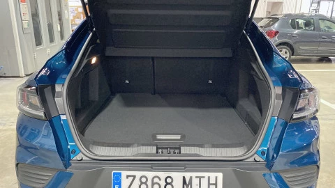 Renault Arkana Esprit Alpine E-TECH full hybrid 105kW