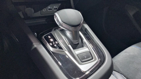 Renault Arkana Esprit Alpine E-TECH full hybrid 105kW