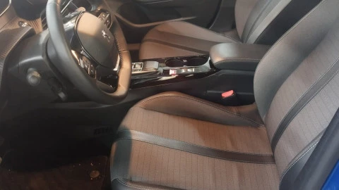 Peugeot e-208 Eléctrico Allure