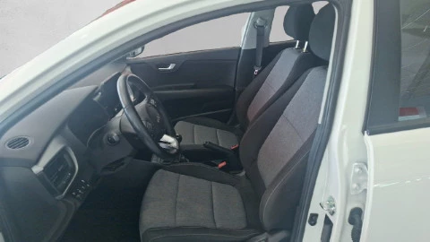 Kia Stonic 1.2 DPi 62kW (84CV) Drive