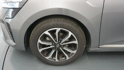 Renault Clio techno Eco-G 100cv (74kW)