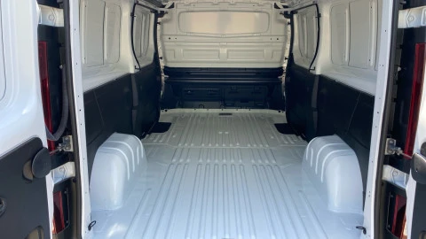 Renault Trafic E-Tech Furgón L2 H1 batería 52kW