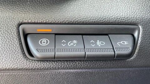 Renault Trafic E-Tech Furgón L2 H1 batería 52kW