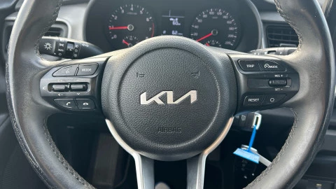 Kia Stonic 1.2 DPi 62kW (84CV) Concept