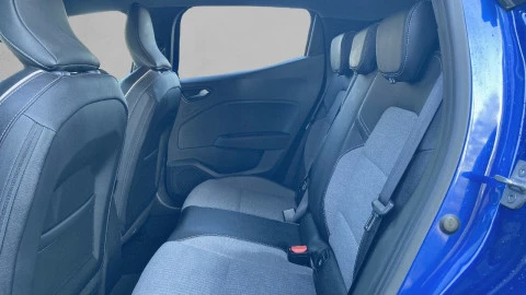 Renault Clio techno Eco-G 100cv (74kW)