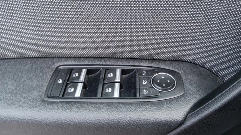 Renault Captur techno Eco-G 100cv (74 kW)