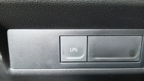 Renault Captur techno Eco-G 100cv (74 kW)