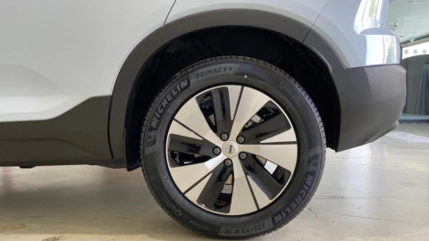 Volvo XC40 2.0 B3 G Plus Dark Auto