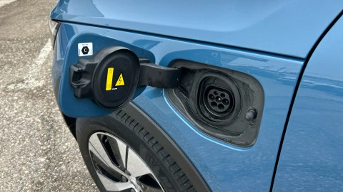 Volvo XC40 1.5 T4 Recharge PHEV Core Auto