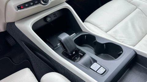 Volvo XC40 1.5 T4 Recharge PHEV Core Auto