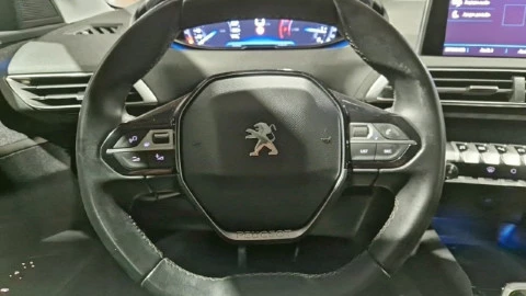 Peugeot 3008 1.2 PURETECH 96KW (130CV) ALLURE EAT8