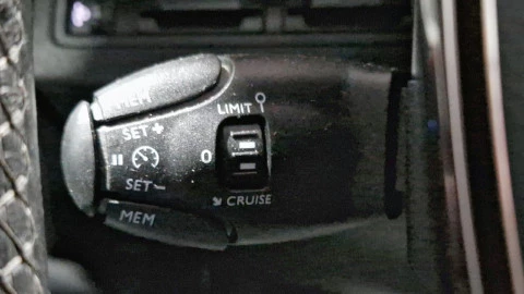 Peugeot 3008 1.2 PURETECH 96KW (130CV) ALLURE EAT8