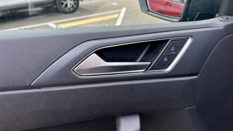 Volkswagen Polo R-Line 1.0 TSI 81kW (110CV) DSG