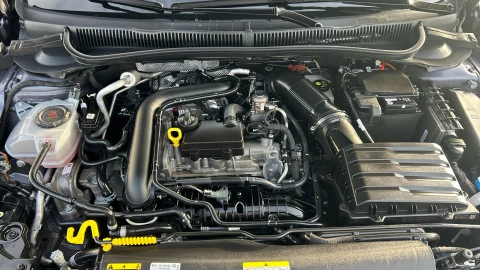 Volkswagen Polo R-Line 1.0 TSI 81kW (110CV) DSG